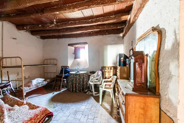 MASIA L'ILLA — 24