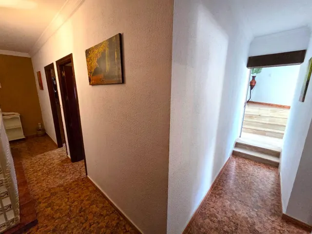 GRAN VIVIENDA CON GARAJE EN CHICLANA DE LA FRONTERA SITUADA EN LA ZONA DEL PILAR — 27