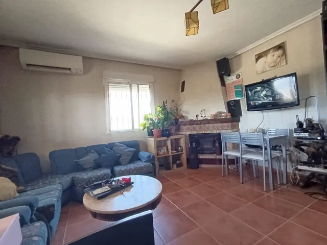 Se vende chalet /monovar / listo para vivir / arboles frutales — 12