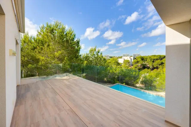 GRAN VILLA EN SAN MIGUEL: 4 HAB, 3 BAÑOS — 27