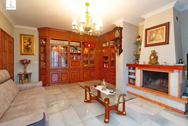 CASA CON VISTAS PANORAMICAS EN PUERTO DE LA TORRE — 10
