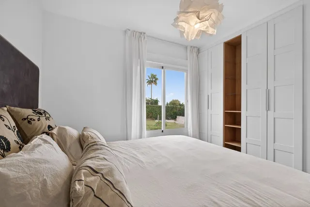 Chalet 4 habitaciones 273m² en venta - Marbella — 28