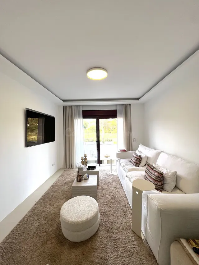 Planta baja 2 habitaciones 121m² en alquiler - Marbella - foto 5