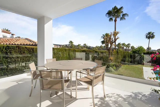 Chalet 4 habitaciones 181m² en venta - Marbella - foto 4