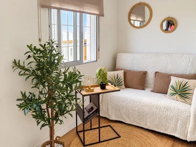 Tu rincón de sol en la mata: bungalow recién reformado con amplio jardín orientado al sur y a solo 450 metros de la playa — 28
