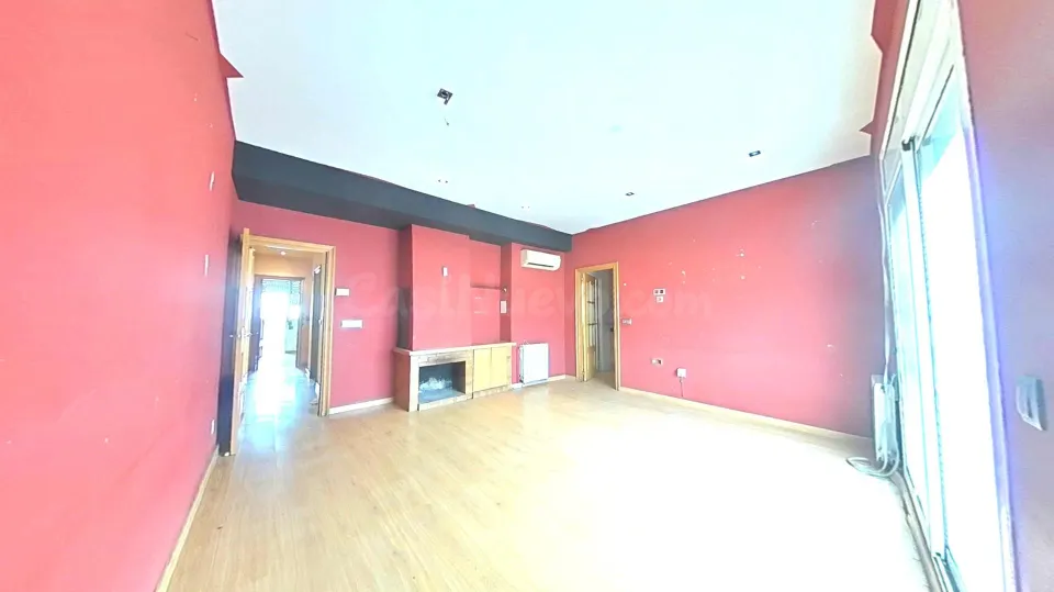 Venta de Piso en Calle Llanera Nº 93 Sabadell (Barcelona)