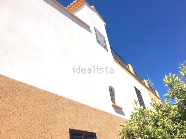CHALET CON PISCINA Y PARCELA DE 1560 M2 A 10 KM PLAYAS — 26