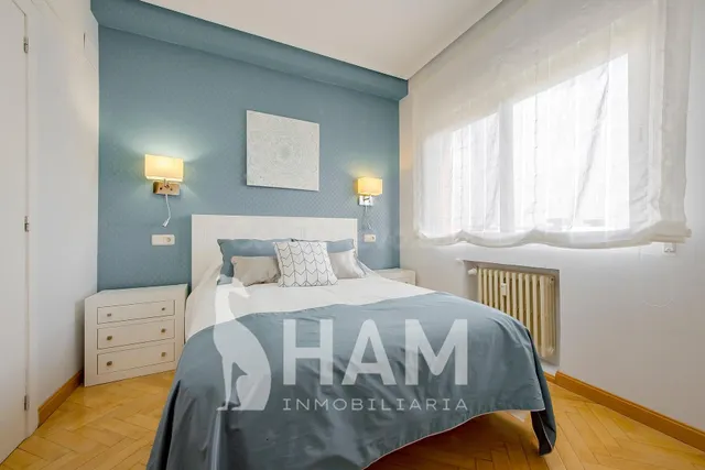Piso 3 habitaciones 87m² en alquiler - Atocha - foto 2