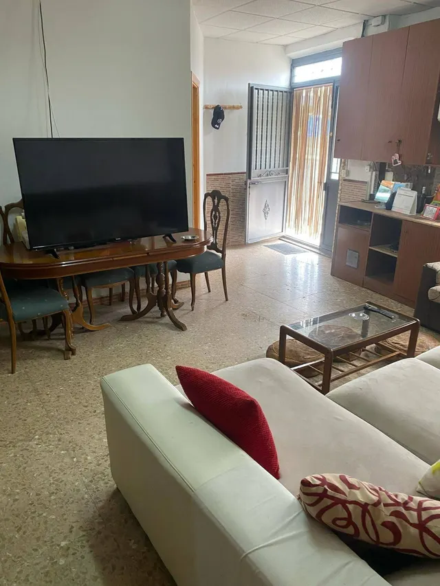SE VENDE CASA EN LA ZONA DE CALZADA DE CALATRAVA — 47