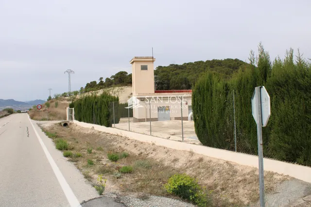 VENTA DE TERRENO EN SAX — 5
