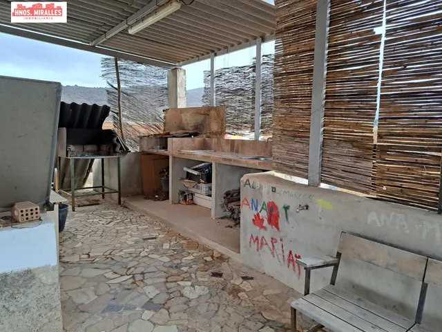 VENTA CASA CON TERRENO EN HONDON DE LAS NIEVES — 16