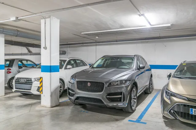 Exclusiva vivienda en Residencial Nevada — Urbanización de lujo junto al Centro Comercial Nevada — 49