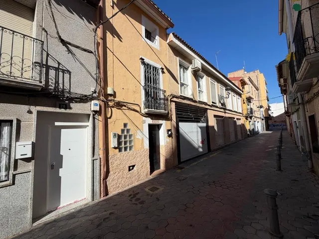 Casa con patio en alquiler junto a Plaza Mayor, Elda — 22