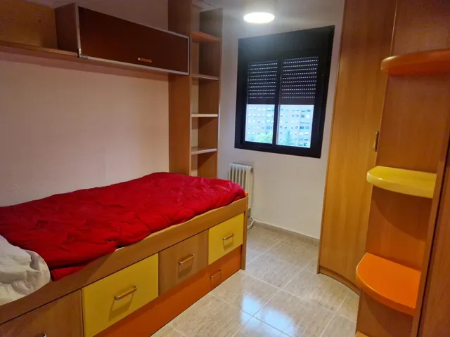 AOC VENDE EXPECTACULAR PISO DE 3 habitaciones, GARAJE Y PISCINA, EN UNA ZONA PRIVILEGIADA DE MÓSTOLES — 15