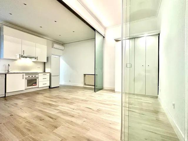 Planta baja 1 habitación 72m² en alquiler - Centro