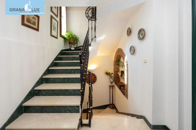 GRAN CASA CON PISCINA EN COLINAS BERMEJAS, MONACHIL — 41