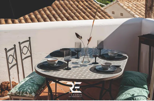 VILLA IBICENCA A 50 METROS DEL MAR — 2