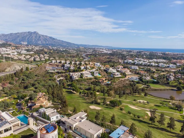Chalet 5 habitaciones 616m² en venta - Costa del Sol — 13