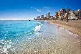 Amplio y acogedor piso en Los Ángeles, Alicante por solo €185,000 — 3