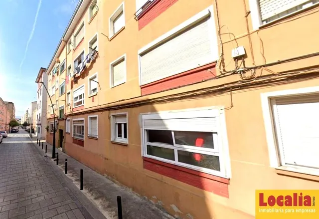 Venta de piso en rentabilidad en Torrelavega - foto 3
