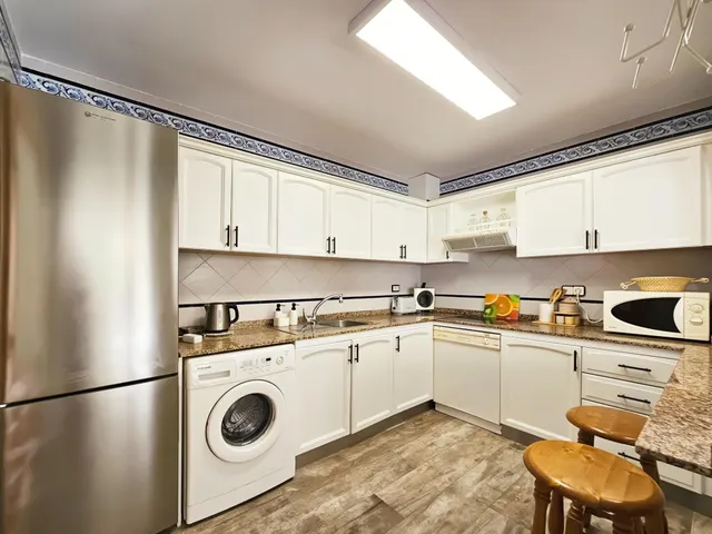 BUNGALOW A 500M DE LA PLAYA EN URBANIZACION CON 4 PISCINAS Y GARAJE !! — 11