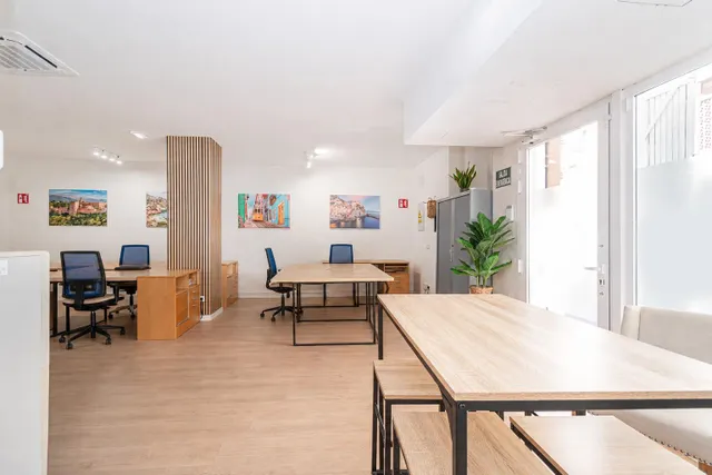 Se vende local reformado en el Fortí — 15