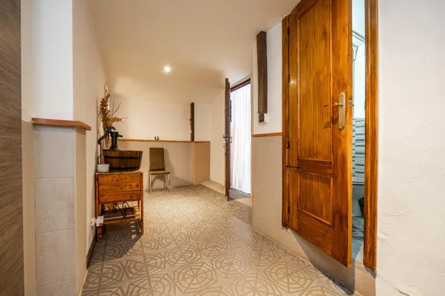 EXCLUSIVA VIVIENDA CON PISCINA PRIVADA EN URBANIZACIÓN "EL TORREÓN" EN ALBOLOTE. — 39