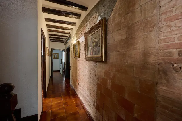 Encantadora finca cantonera al centre de Sentmenat — 21