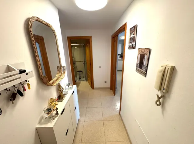 Luminoso piso de 2 dormitorios con cochera en calle Manacor — 6