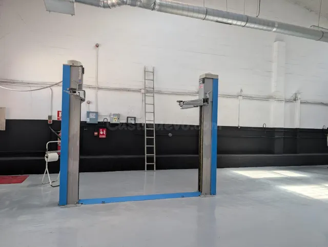 NAVE INDUSTRIAL EN MAGNÍFICO ESTADO CON LICENCIA E INSTALACI - foto 4