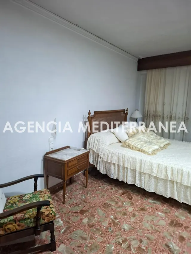 Piso 8 habitaciones 291m² en venta - Oliva pueblo — 11
