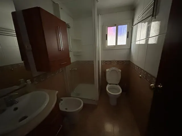 SE VENDE PISO EN BADALONA, ZONA SANT ROC — 9