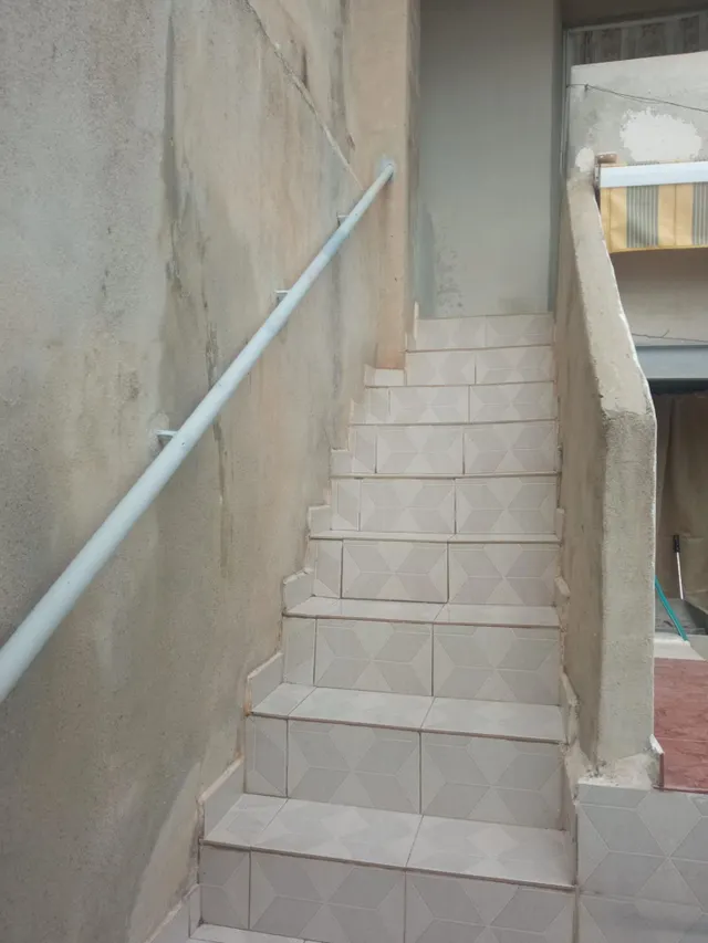 casa amplia de dos plantas con patio en Cehegín — 36