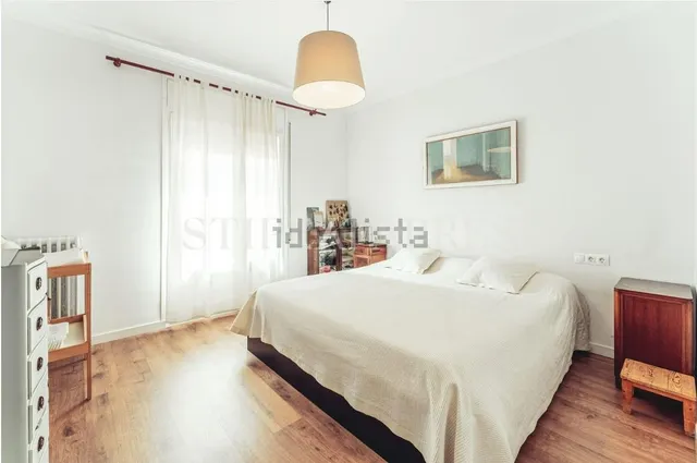 PRECIOSO PISO EN CALLE MANDRI - foto 4