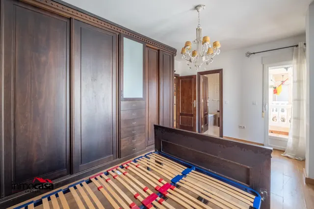 Vivienda unifamiliar  en urbanizacion "Cortijo de la Loma" amueblada y lista para entrar a vivir — 30