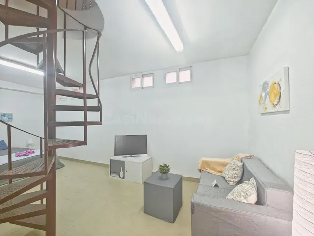Oficina duplex versátil: El equilibrio perfecto entre Despac - foto 3