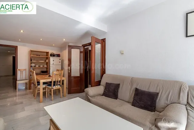 ¡¡Fantástico piso de 7 habitaciones en Bola de Oro!! — 4