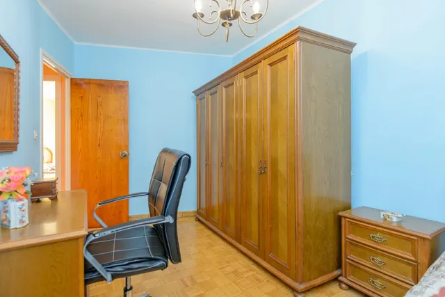 LUZ, CUATRO habitaciones ,TERRAZA Y TRASTERO EN UNA DE LAS MEJORES ZONAS DE OVIEDO — 33
