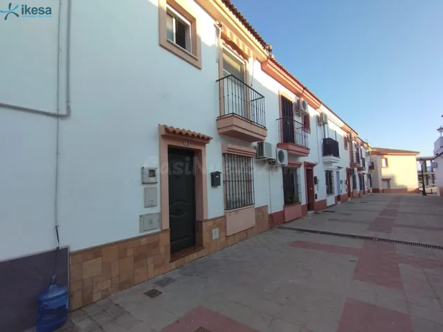 VENTA DE CASA INDEPENDIENTE EN PALOS DE LA FRONTERA. ACTIVO  - foto 3