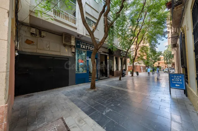 Vivienda en el centro de Almería para reformar. - foto 3