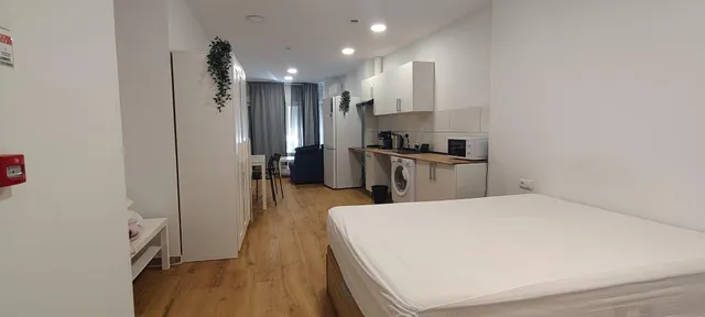 Hotel-Apartamento 2★ | 4 Apartamentos Turísticos | Licencia | Alicante Centro — 17