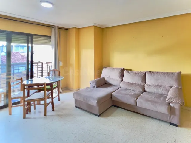 Apartamento con garaje en el centro — 2