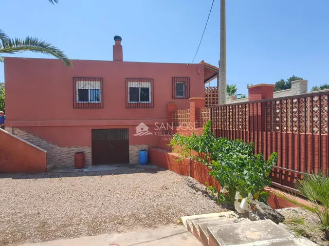 SE VENDE CASA DE CAMPO EN BUEN ESTADO EN ASPE — 9