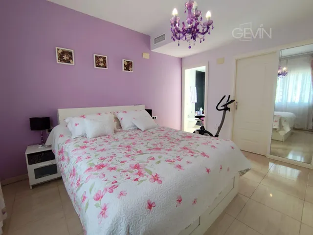 Casa unifamiliar en venta en Sentmenat — 40