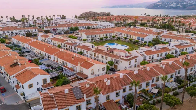 CASA EN SEGUNDA LÍNEA DE PLAYA, URBANIZACIÓN MARE NOSTRUM — 5