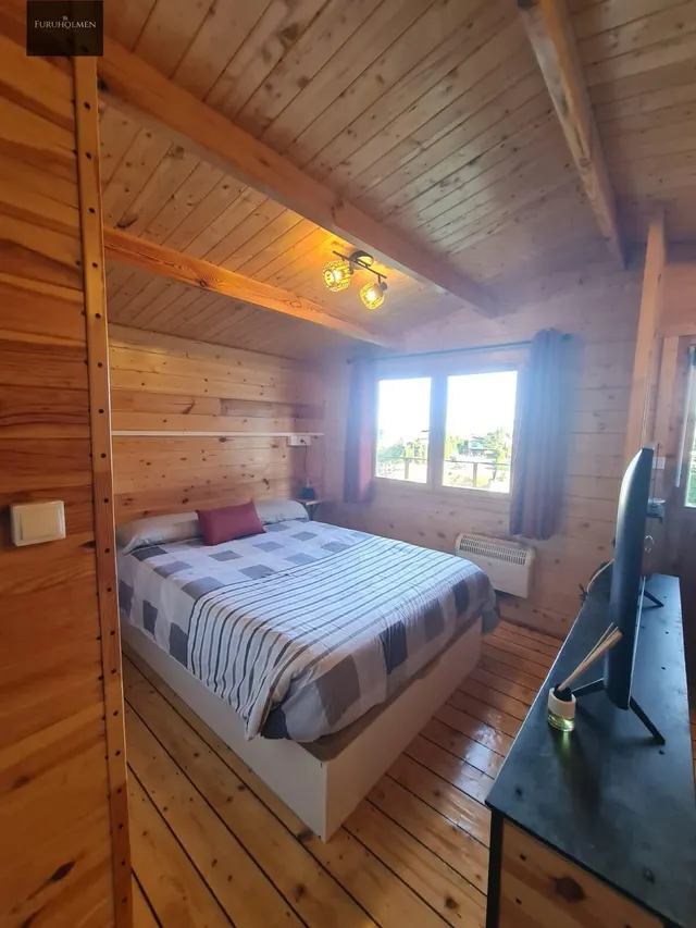 Parcela con una casita de madera en Cumbres Verdes. — 11