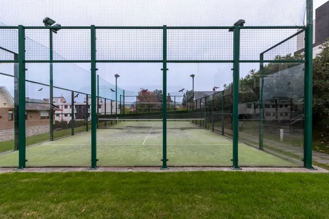 Bajo exterior con dos terrazas, garaje y trastero en urbanización con piscina y pista de tenis – San Román, Santander — 30