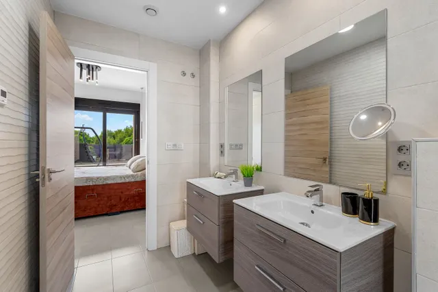VILLA DE 3 DORMITORIOS Y 3 BAÑOS EN SAN JAVIER ( RODA ) — 32