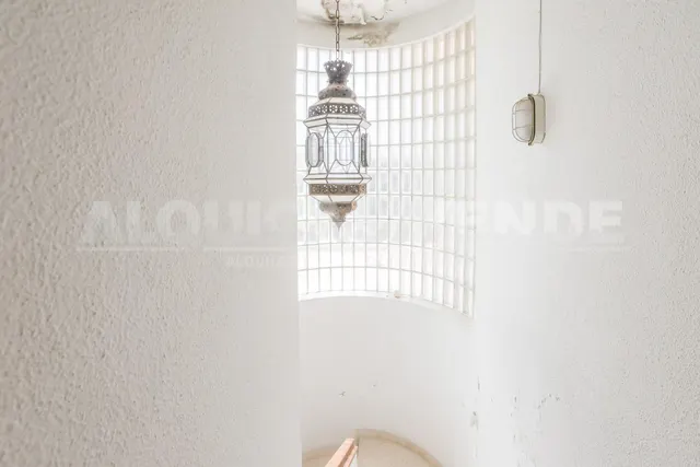 Exclusiva villa de lujo en Simón Verde: 1.150 m2 de parcela privada, gran piscina y bodega, a un paso de Sevilla. — 47