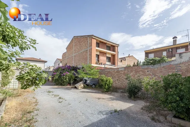 ¡MAGNIFICO SOLAR URBANO EN ALBOLOTE, CON INFINIDAD DE POSIBILIDADES! IDEAL PARA PROMOTORES — 3